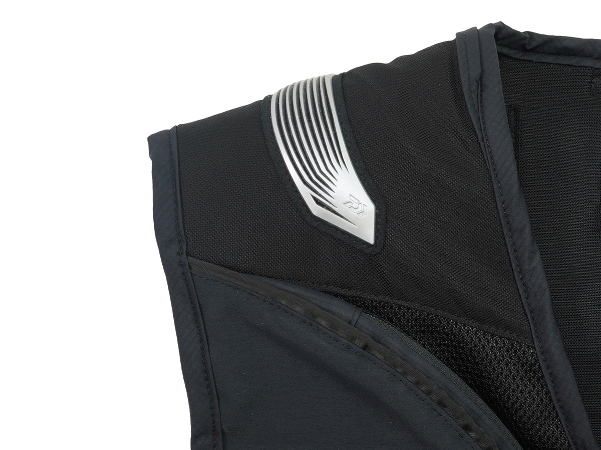 DV-2124 CORDURA🄬クールショートベスト(ウェア)｜DAIWA