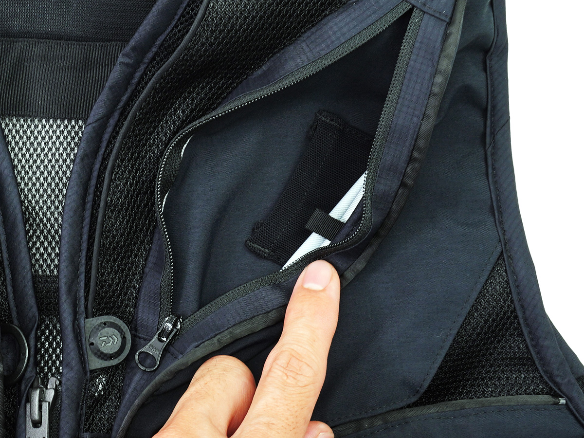 DV-2124 CORDURA🄬クールショートベスト(ウェア)｜DAIWA