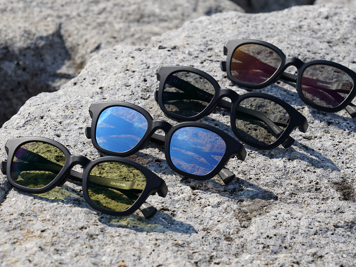 ＴＬＸ　０２４　イーズグリーン ダイワ 偏光サングラス TLX 024 釣り フレームマットブラック