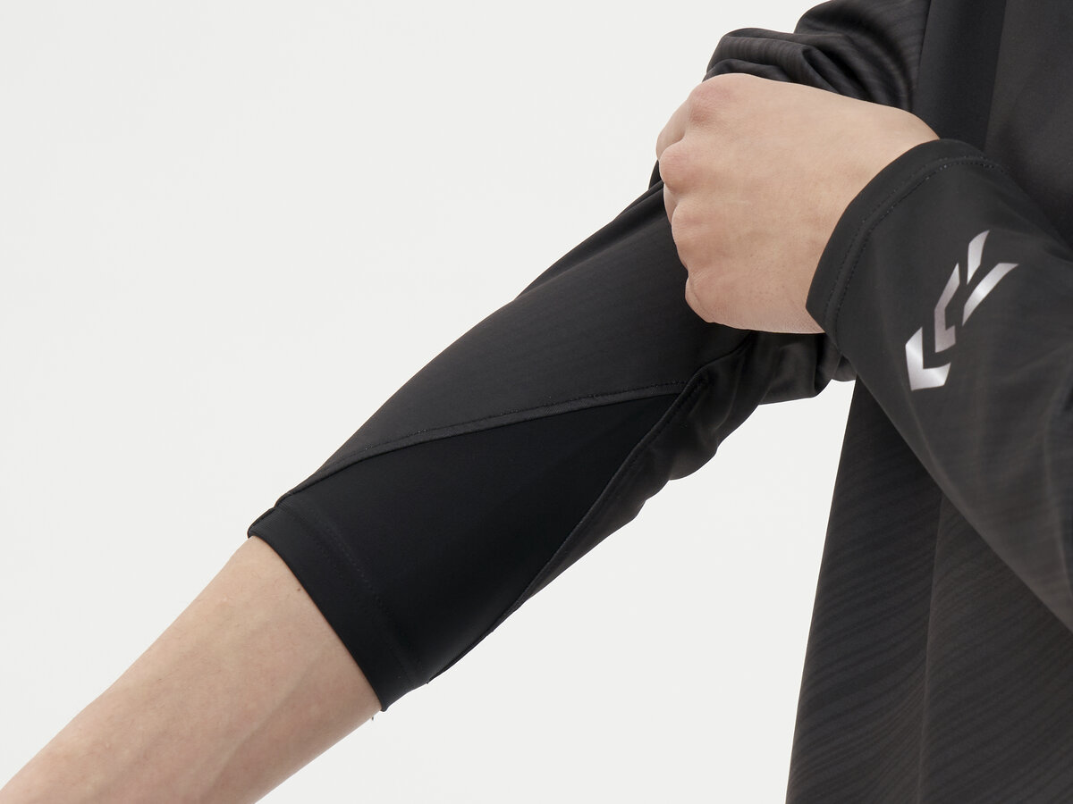 新品　ダイワ　管564GP　DE-7723 エキスパートライトジップシャツ DE-7723 エキスパートライトジップシャツ(ウェア)｜DAIWA