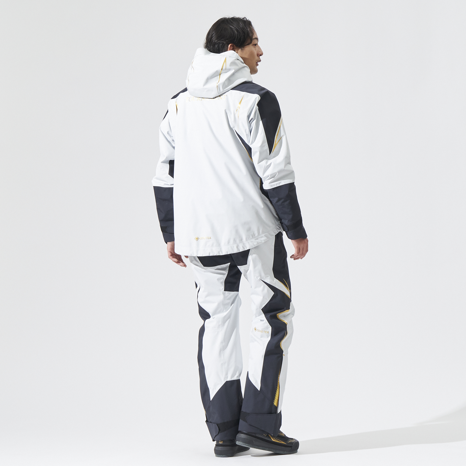 DW-1024T GORE-TEX トーナメントウィンターサーモスーツ(ウェア