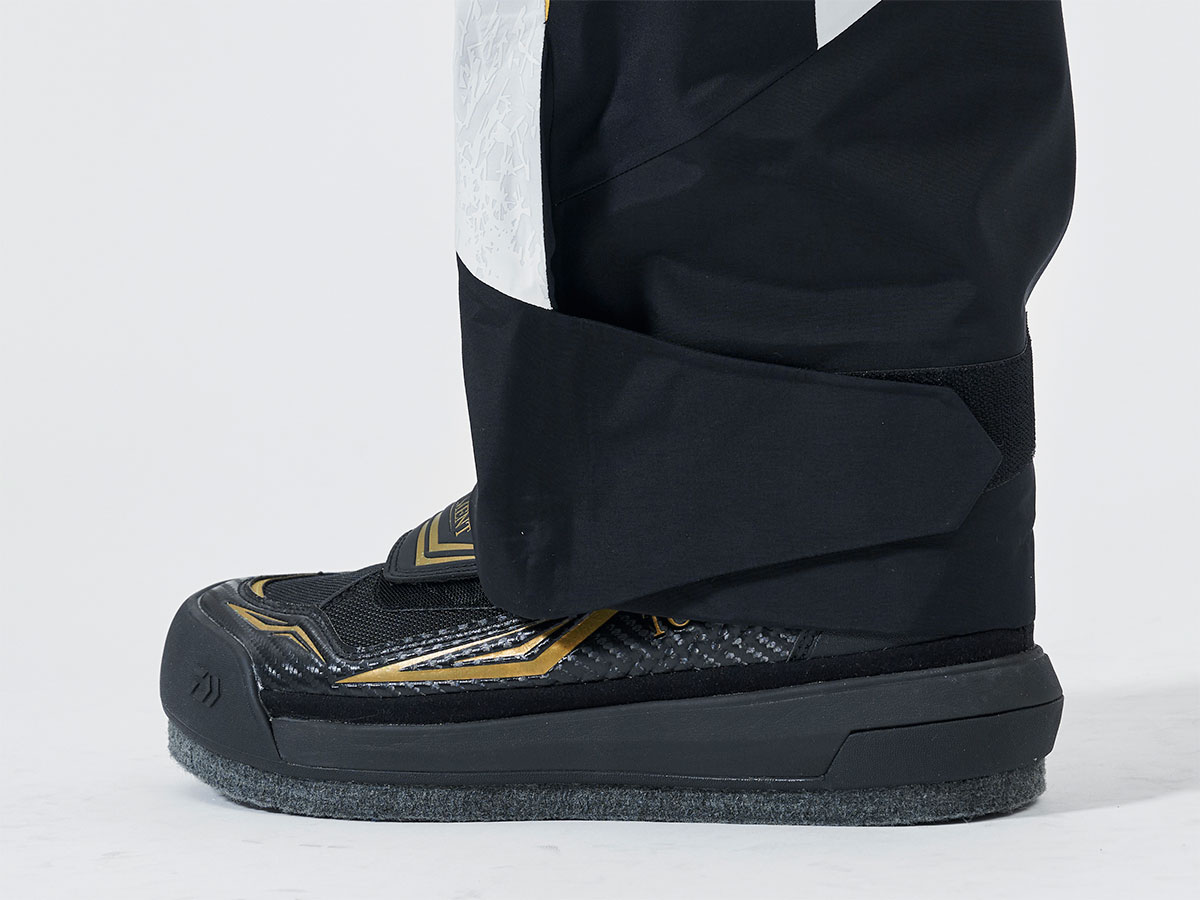 DR-1025T GORE-TEX PRO トーナメントコンビアップレインスーツ(ウェア