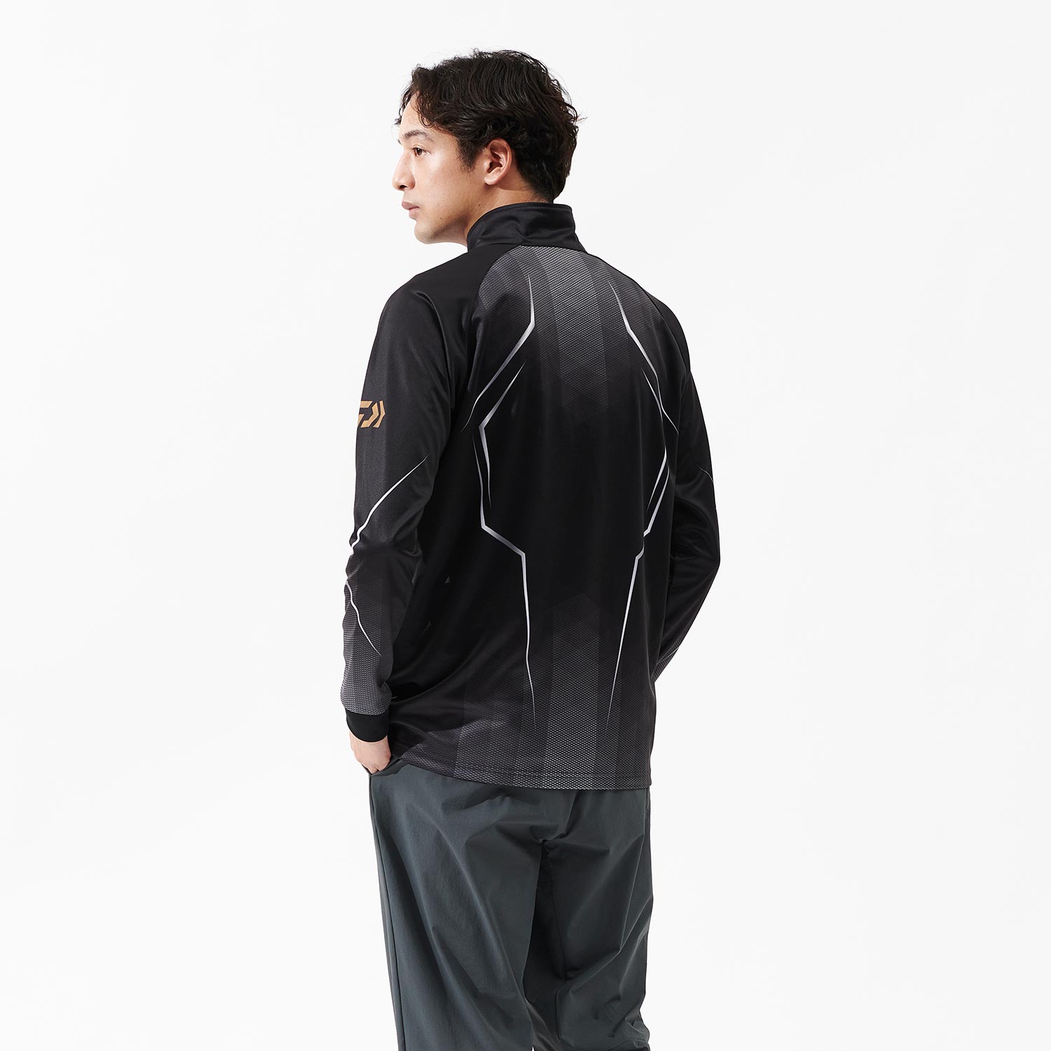 トーナメント ブレスマジック ハーフジップシャツ DE-31009T Lサイズ DE-7525_wear-02.jpg?rev=