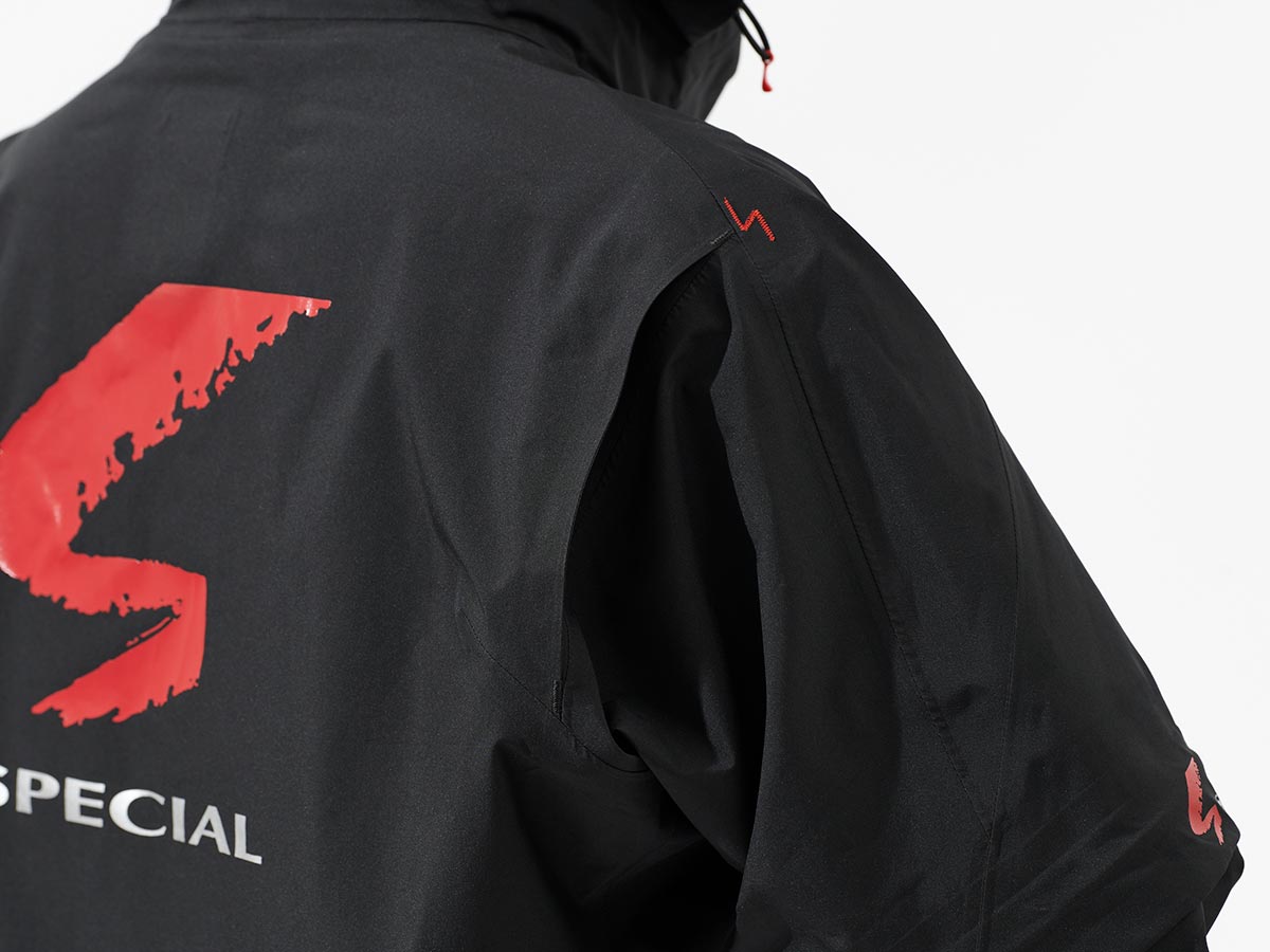 DAIWA　GORE-TEX　SPECIAL 防水ショート丈レインウェア　L DAIWA（釣り） ダイワ スペシャル ゴアテックス 超ショート