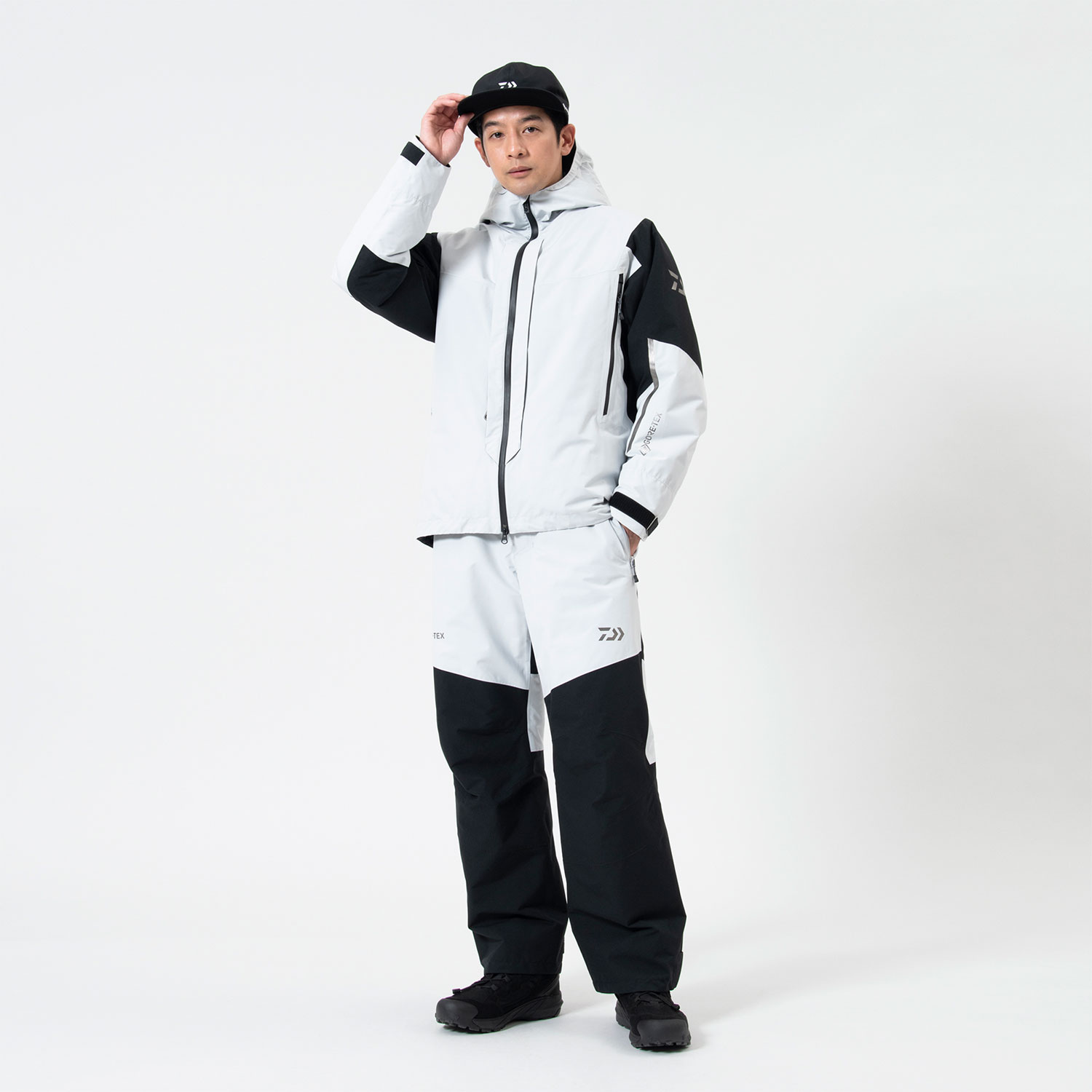 DW-1826 GORE-TEX コンビアップウィンタースーツ(ウェア)｜DAIWA