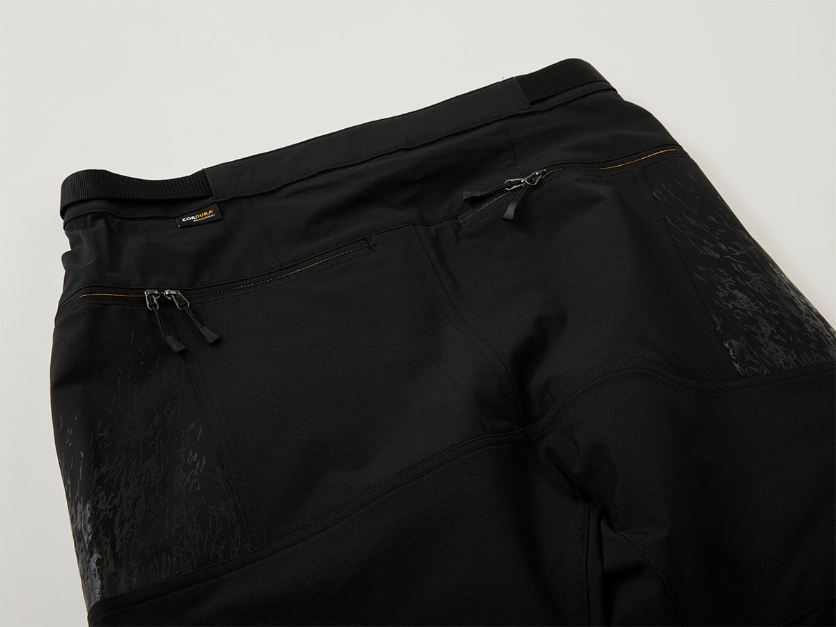 DP-3526T トーナメント CORDURA®ロックガードパンツ(ウェア)｜DAIWA
