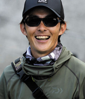 OSPルアー １１個 サンバイザーキャップ 並木川村光太郎サイン入りバス釣り OSPルアー 11個 サンバイザーキャップ 並木川村光太郎サイン