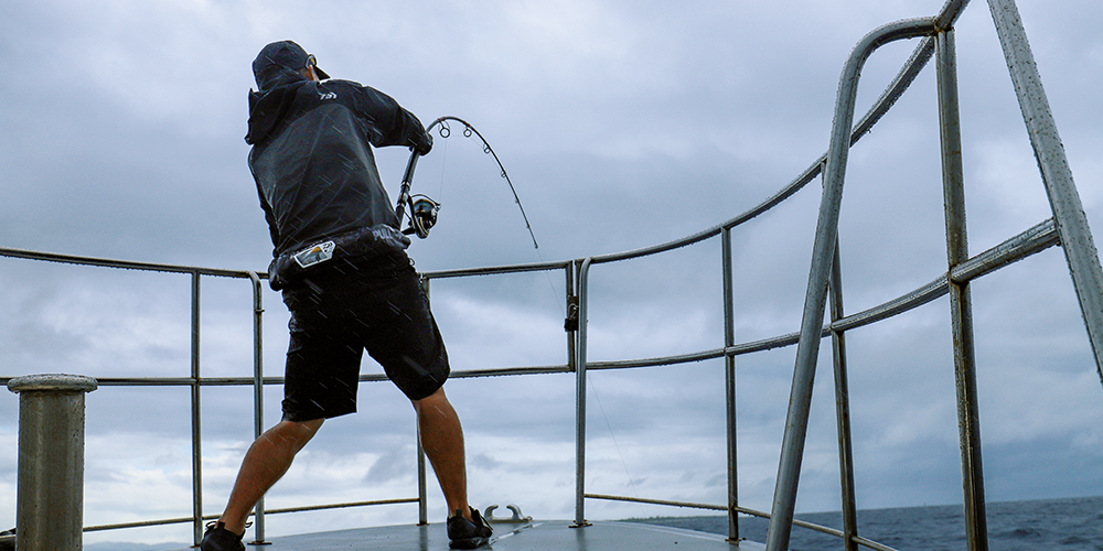 ダイワ(DAIWA) 鮎パンチングタイツ ＳＰ?４０５０Ｐ２０ アクティブブラック ＭＢ 4050P20 アウトドア・釣り・旅行用品 ダイワ スペシャル パンチング