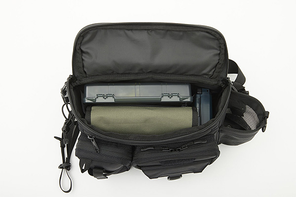 ダイワ HG ショルダーバッグLT C ブラック / 釣具 / daiwa | ダイワ(DAIWA) HGショルダーバッグ LT(B) ブラック | ダイワ