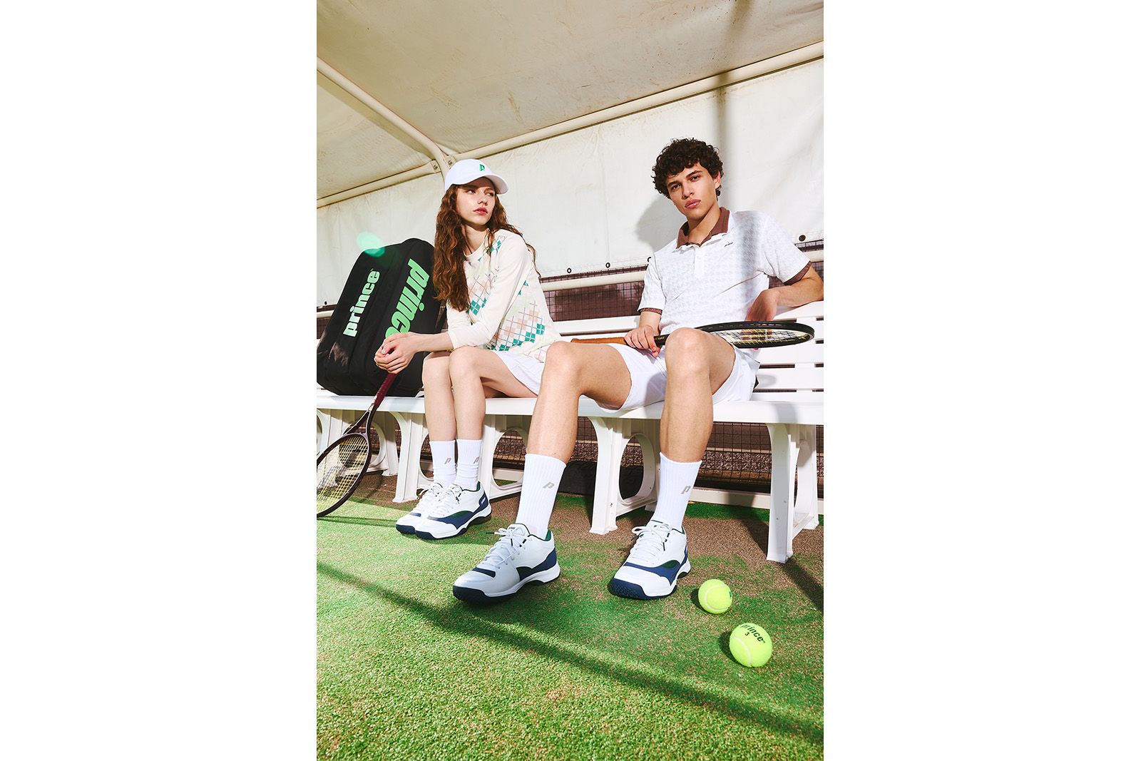 ラテページ 80～90年代デザインディテールを取り入れたテニスシューズ